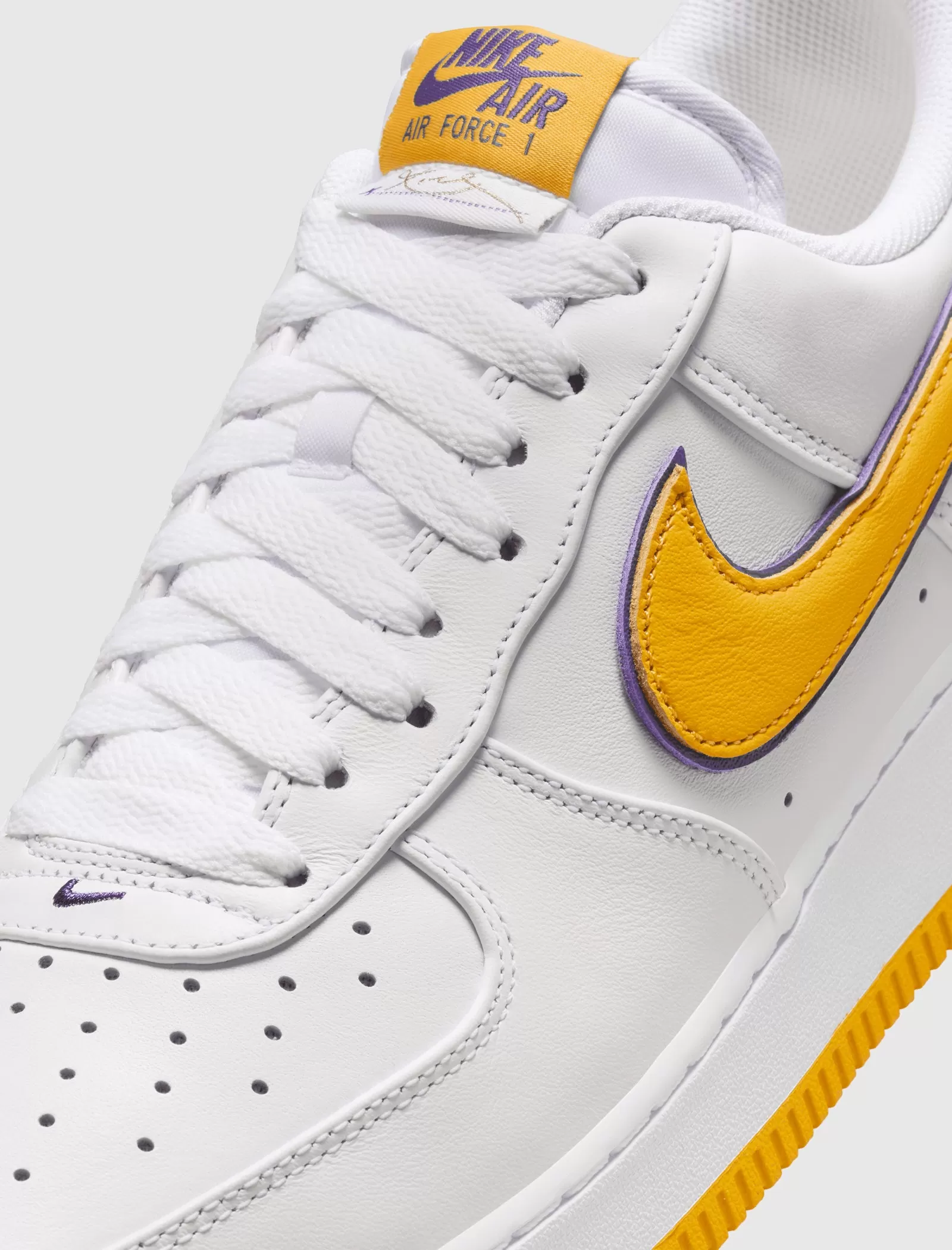 AIR FORCE ONE "KOBE BRYANT"