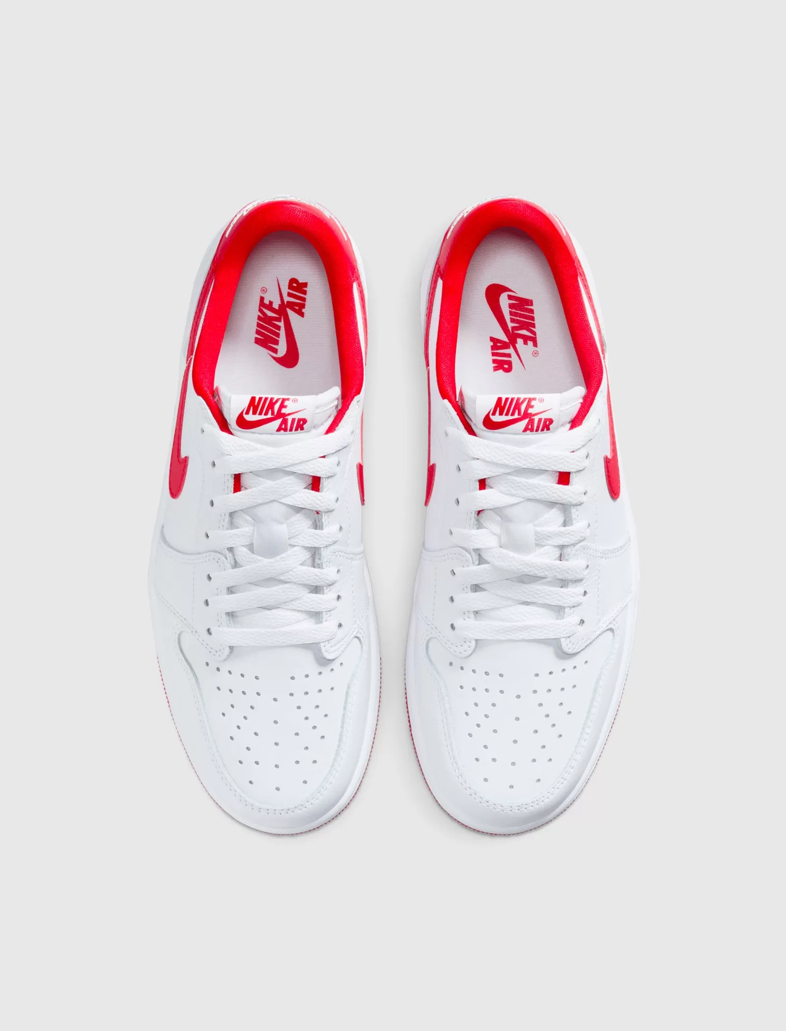 AIR JORDAN 1 LOW OG "UNIVERSITY RED"