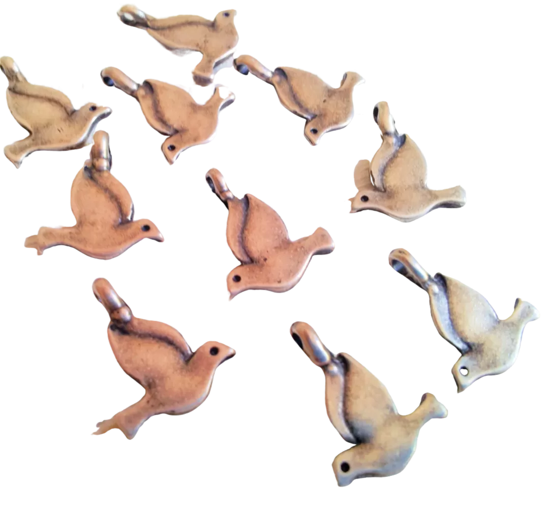 Dove Charms for making jewels. Pendants for making jewels. Lot of 10 pcs.