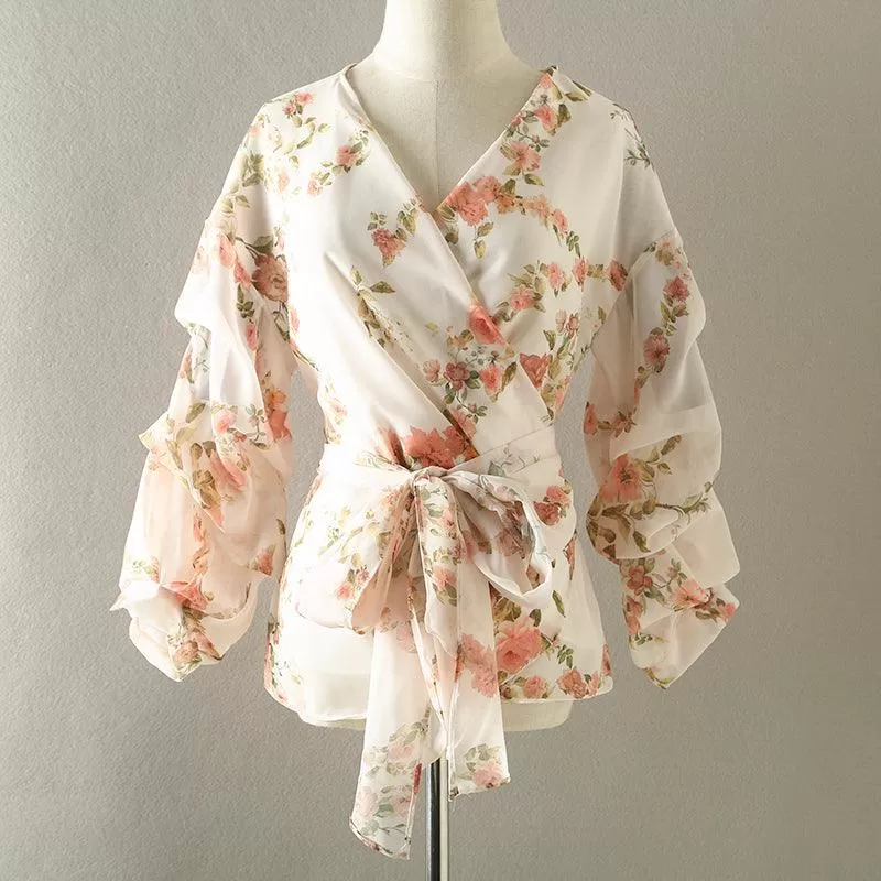 FLORAL DREAM WRAP TOP