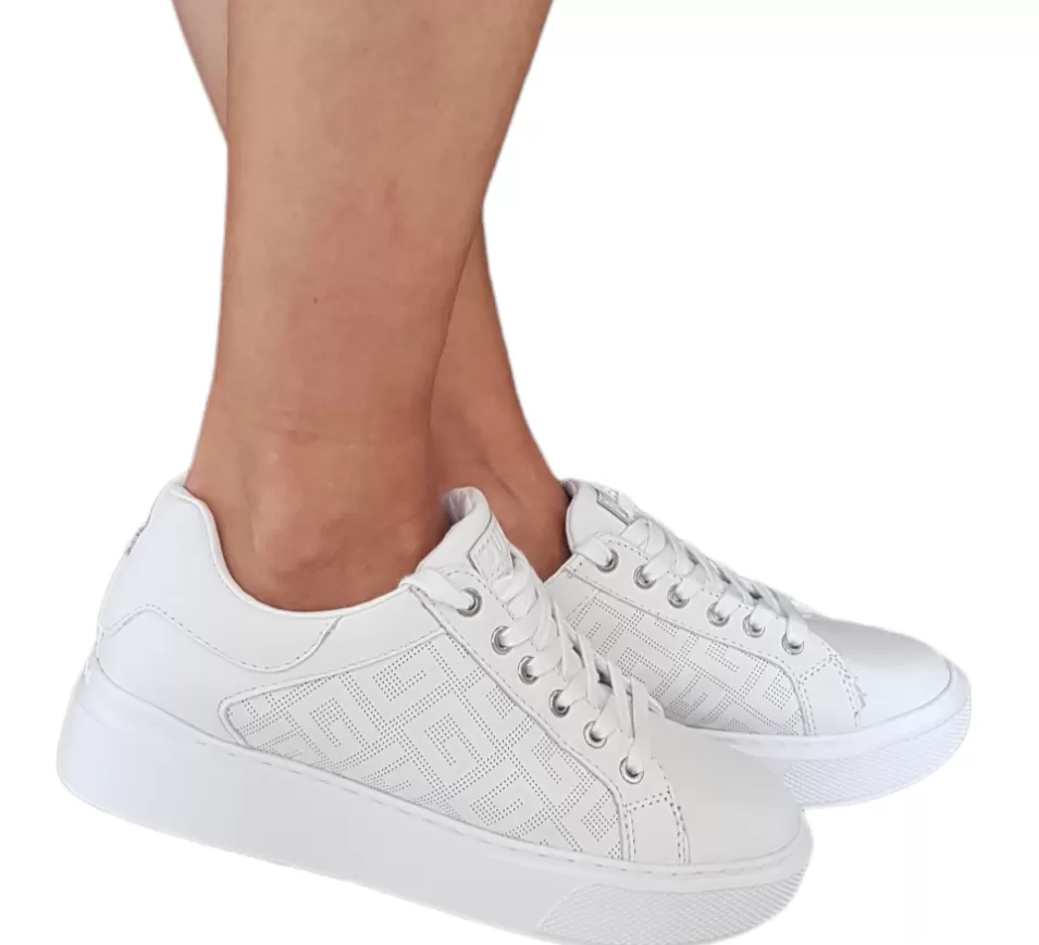 Guess Sneakers pelle white fondo gomma alta 4 cm. rif. G640