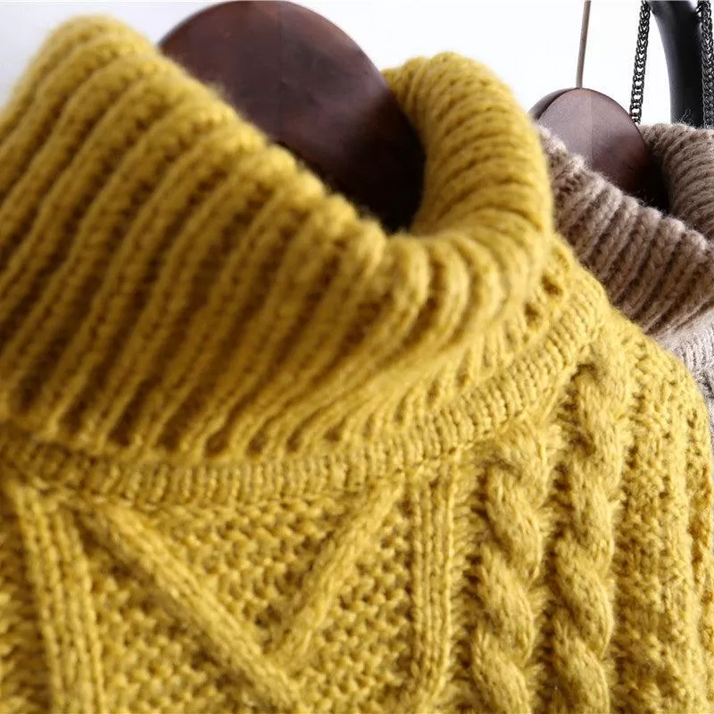 HEAVY CABLE-KNIT TURTLENECK