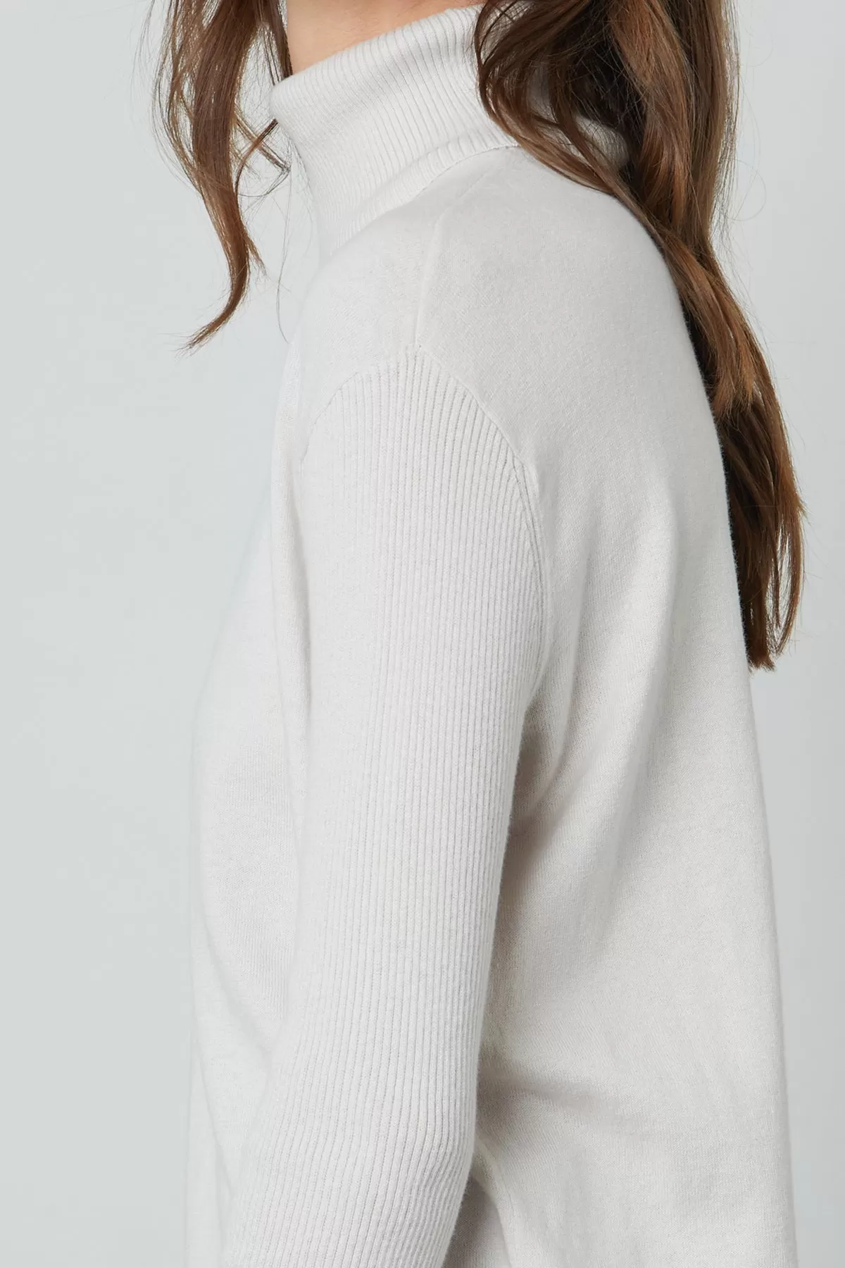 RENNY TURTLENECK SWEATER