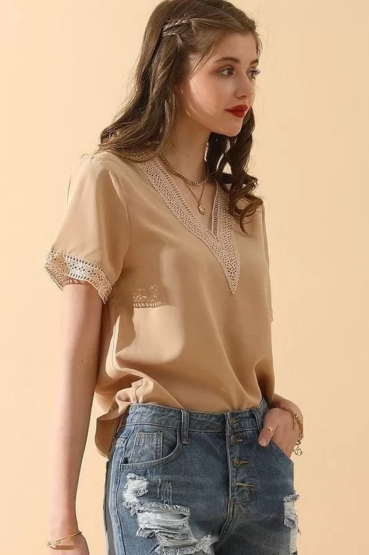 V NECK LACE POINT SHORT SLEEVE BLOUSE TOP