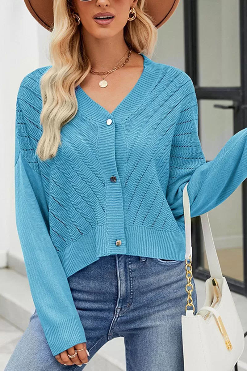 WOMEN CABLE KNITTED BUTTON CLOSURE CARDIGAN